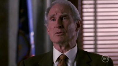 LAW_AND_ORDER_-_E10X19_SURRENDER_DOROTHY_817.jpg