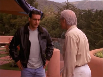 JAG_-_E3X24_TO_RUSSIA_WITH_LOVE_490.jpg